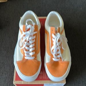 VANS Old Skool creamsicle US women size 8.0 US men size 6.5